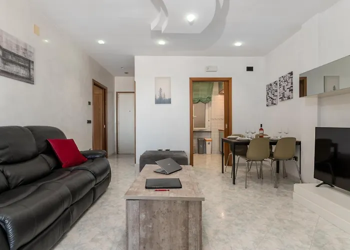 Lägenhet Con Balcone Panoramico 